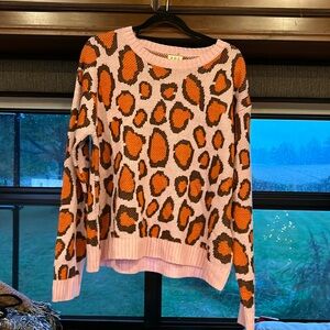 NWOT women’s long sleeve leopard pullover sweater size Medium (fits like Large)